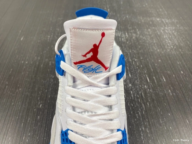 Kick Theory DR5415-104 Retro SB Jordan 4 0702